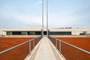 Materiali innovativi utilizzati nel centro tennis di Fontanafredda